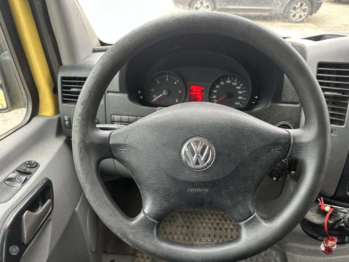 Volkswagen Crafter 2015 — фото 12