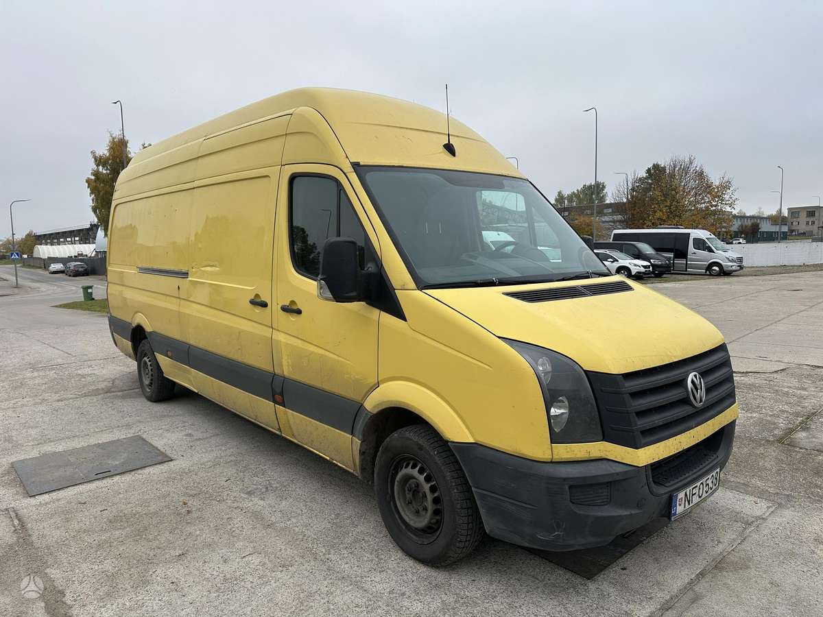Volkswagen Crafter 2015 — салон