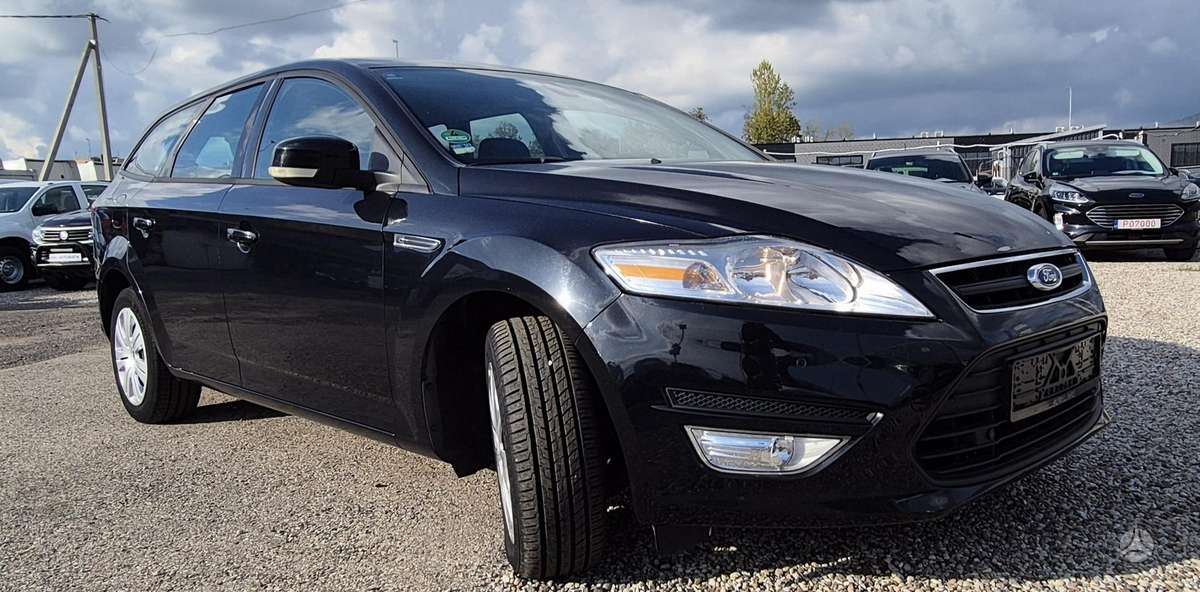 Ford Mondeo 2010 — engine 1596 cm³, 120 HP (88kW)