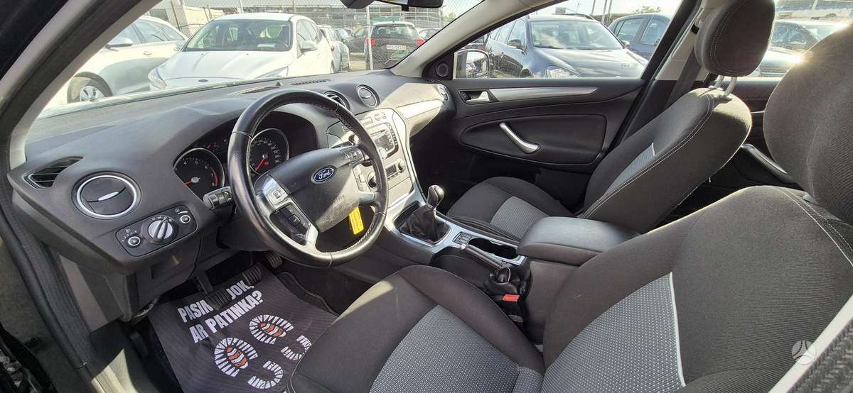 Ford Mondeo 2010 — photo 6