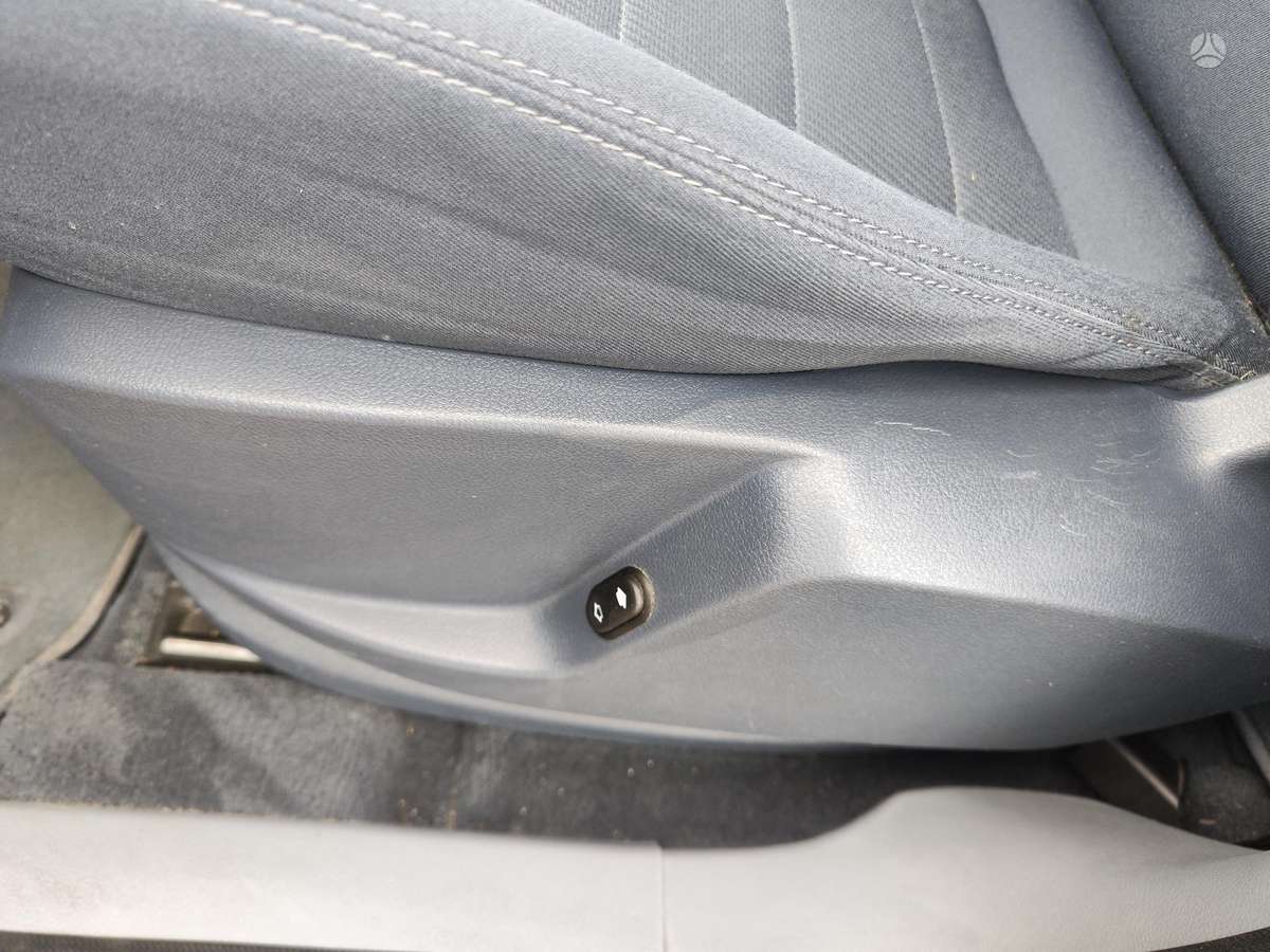 Ford S-MAX 2010 — фото 14