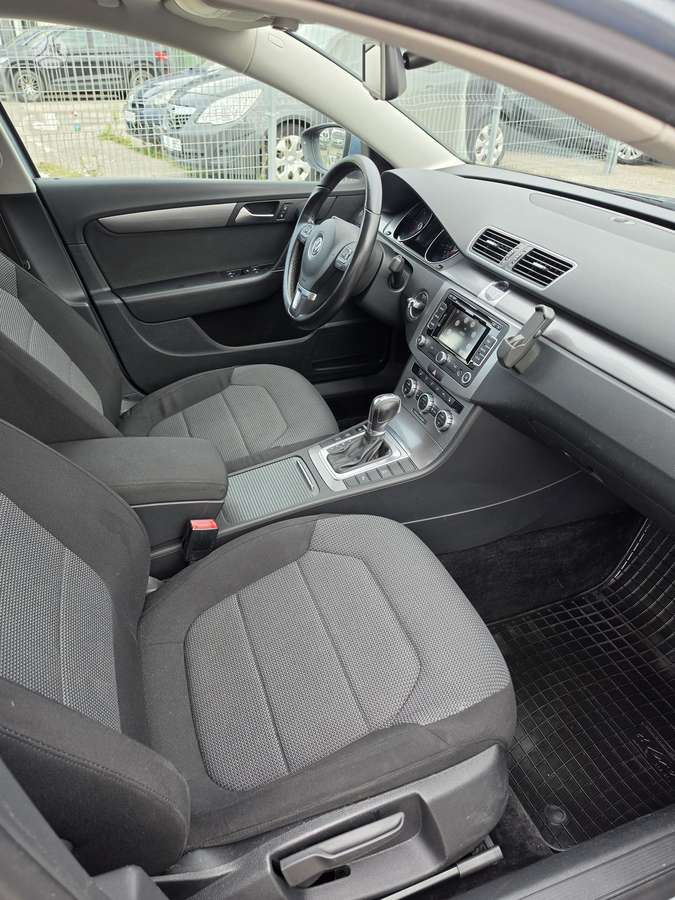 Volkswagen Passat 2013 — photo 13