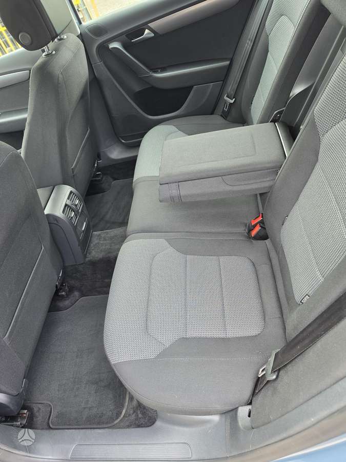Volkswagen Passat 2013 — photo 14