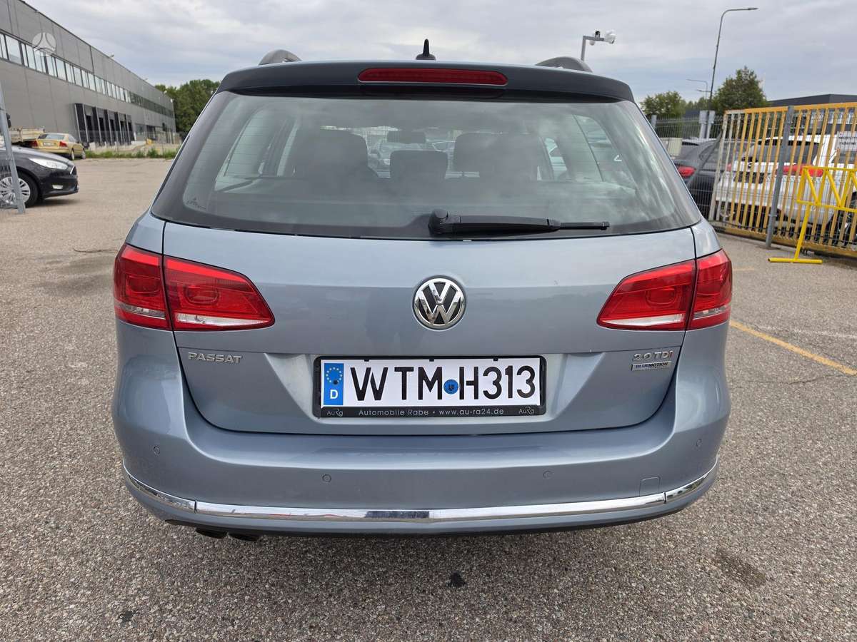 Volkswagen Passat 2013 — photo 7
