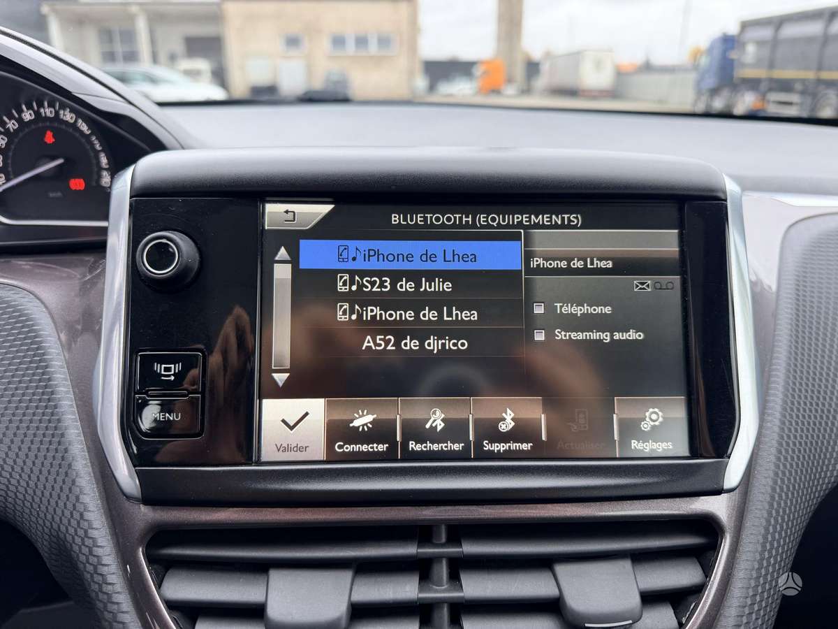 Peugeot 2008 2014 — photo 19