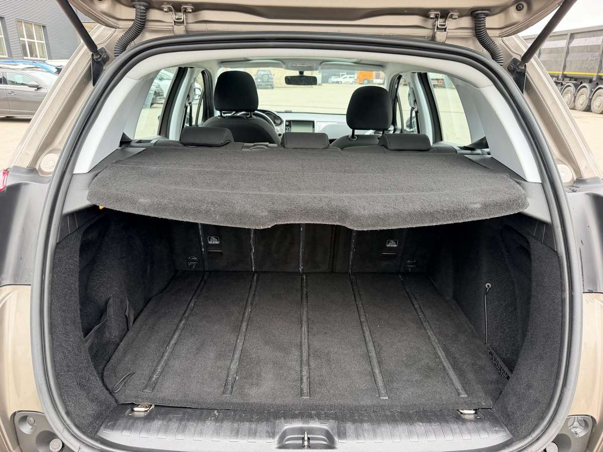 Peugeot 2008 2014 — photo 30