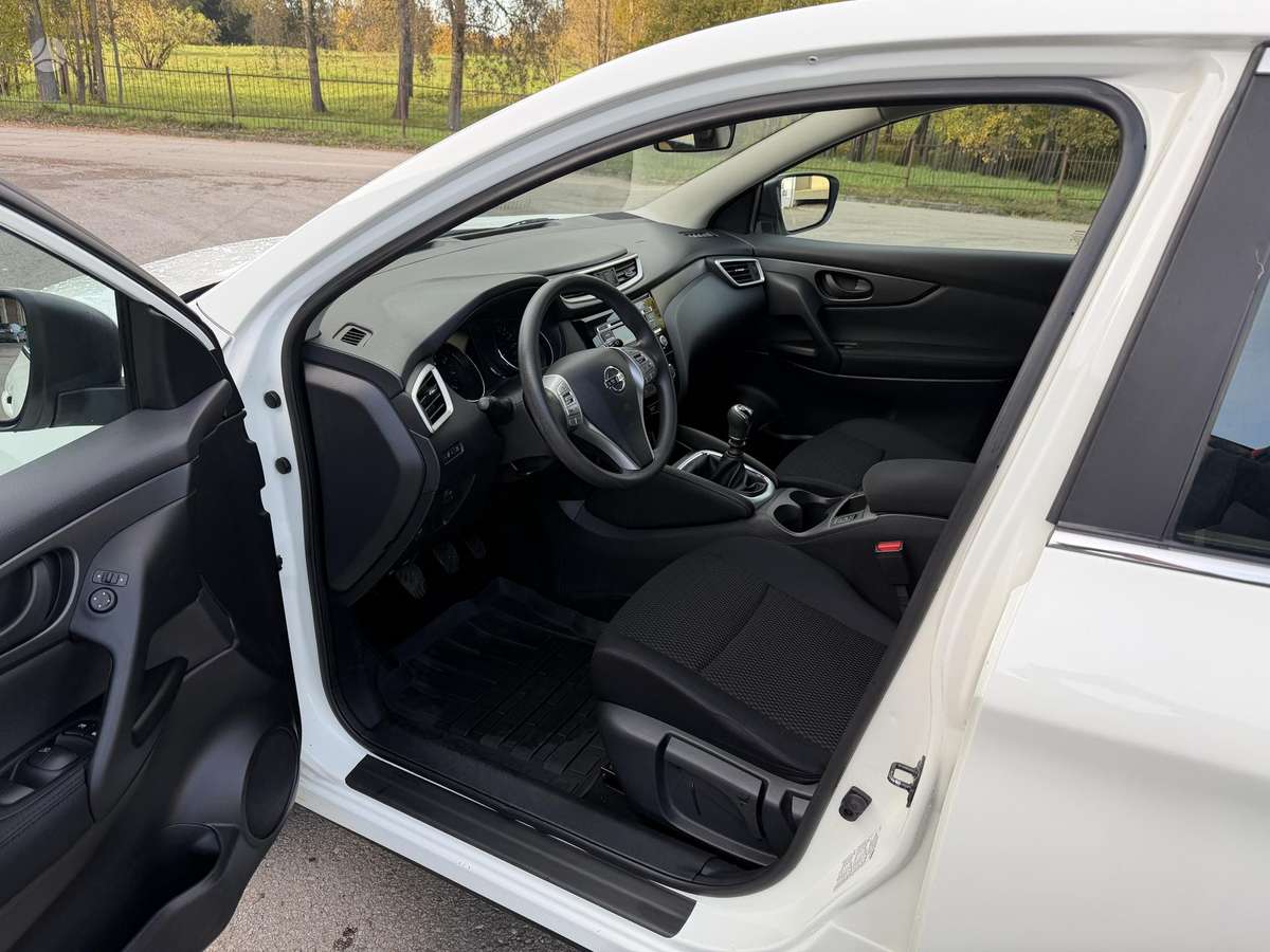 Nissan Qashqai 2015 — photo 12