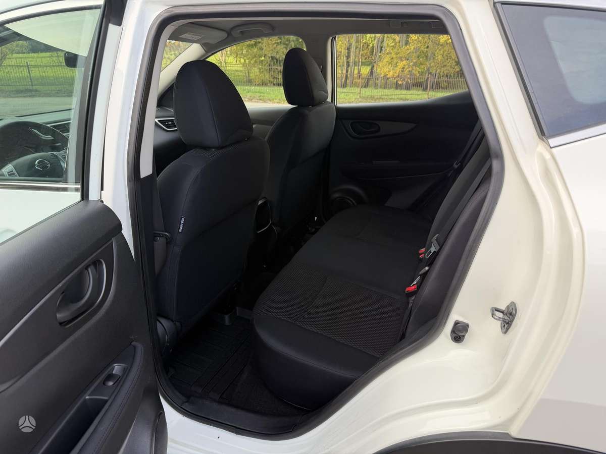 Nissan Qashqai 2015 — photo 18