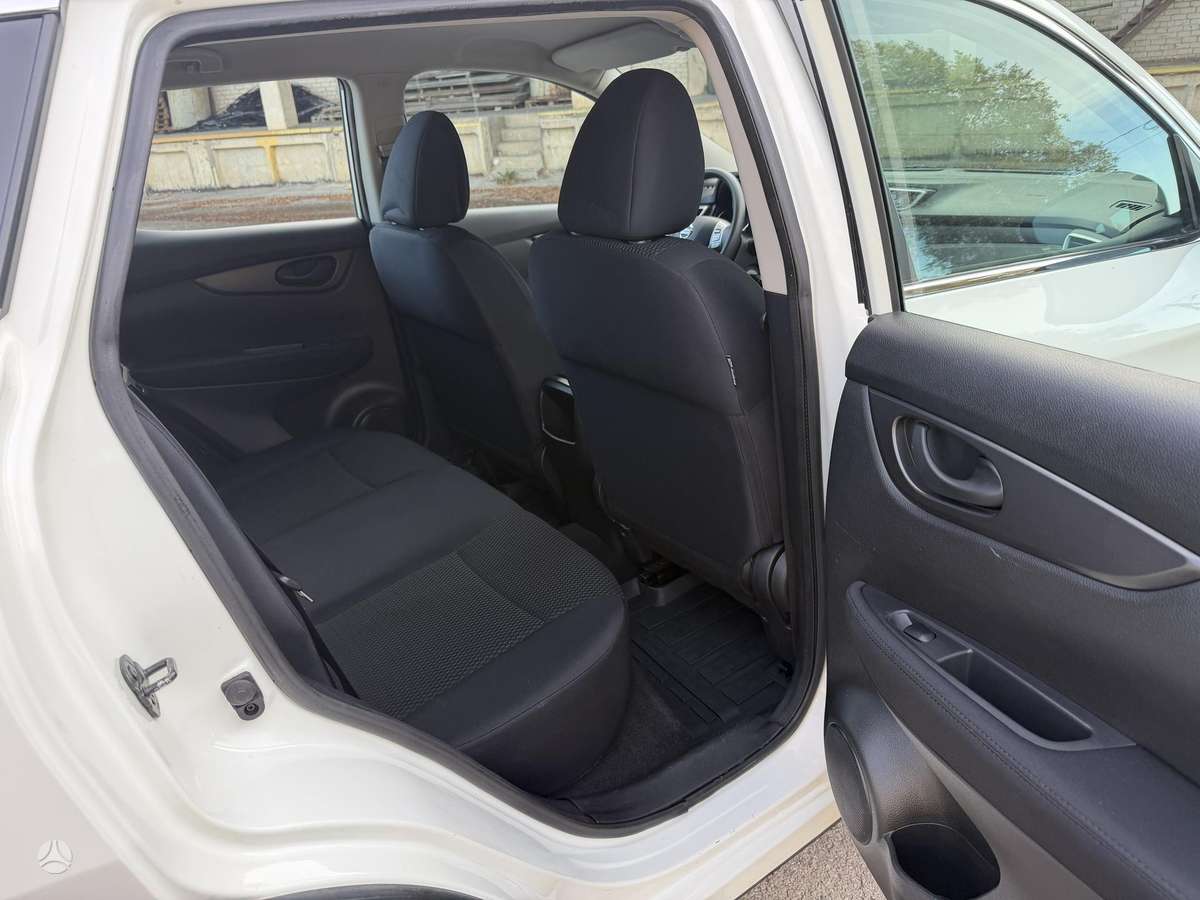 Nissan Qashqai 2015 — photo 21