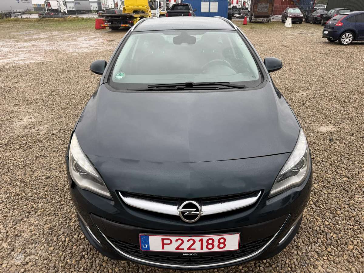 Opel Astra 2015 — фото 28