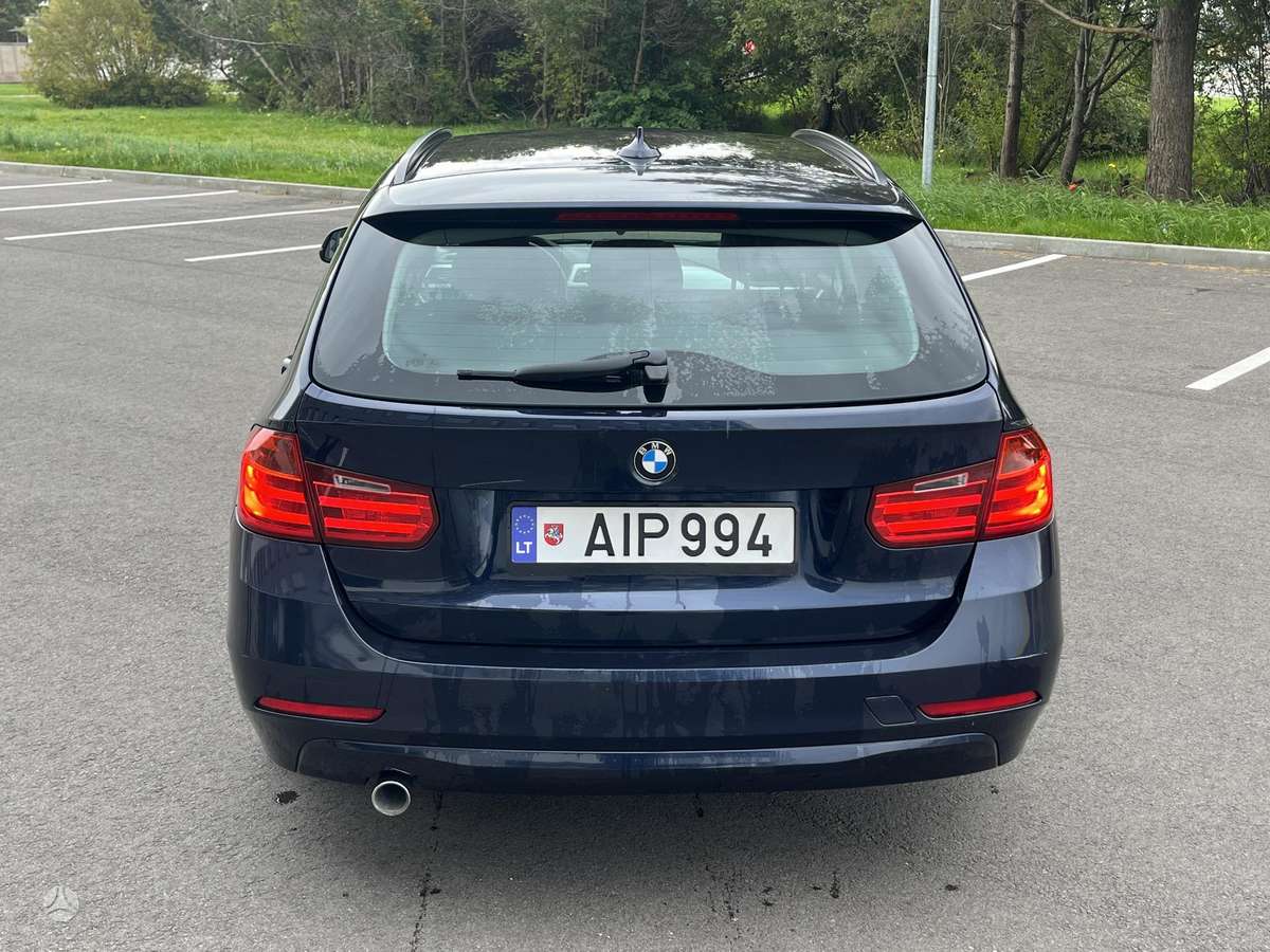 BMW 318 2013 — engine 1800 cm³, 143 HP (105kW)