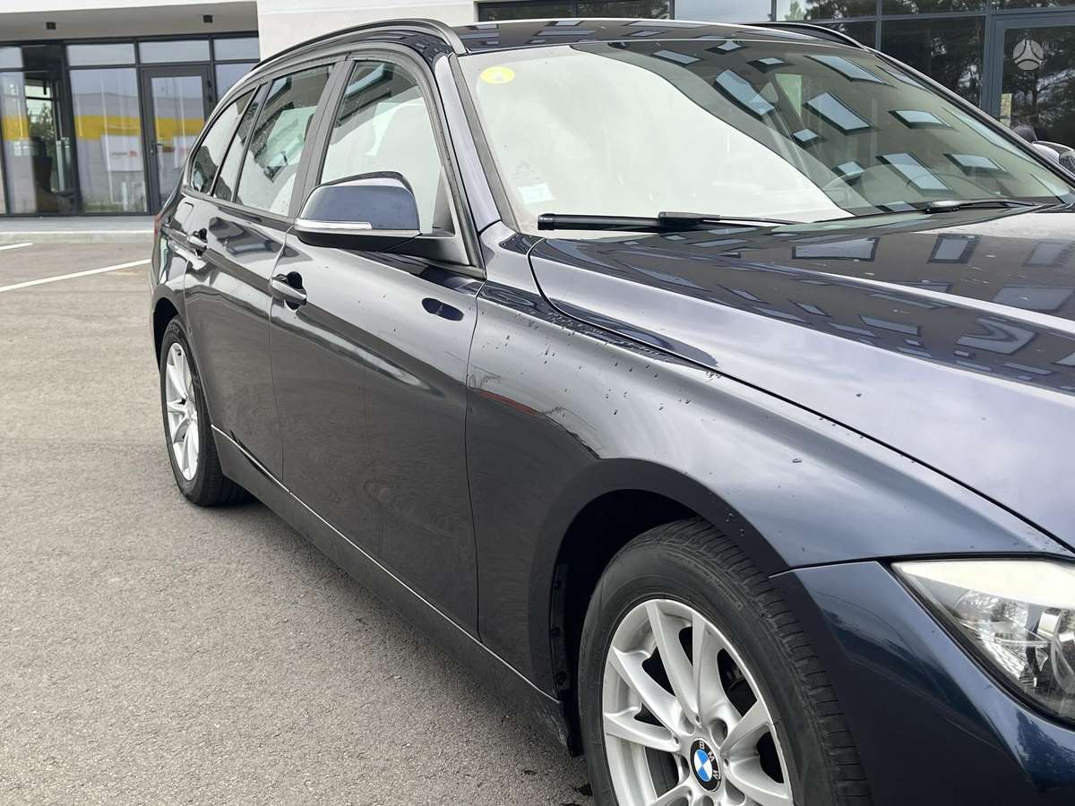 BMW 318 2013 — photo 7