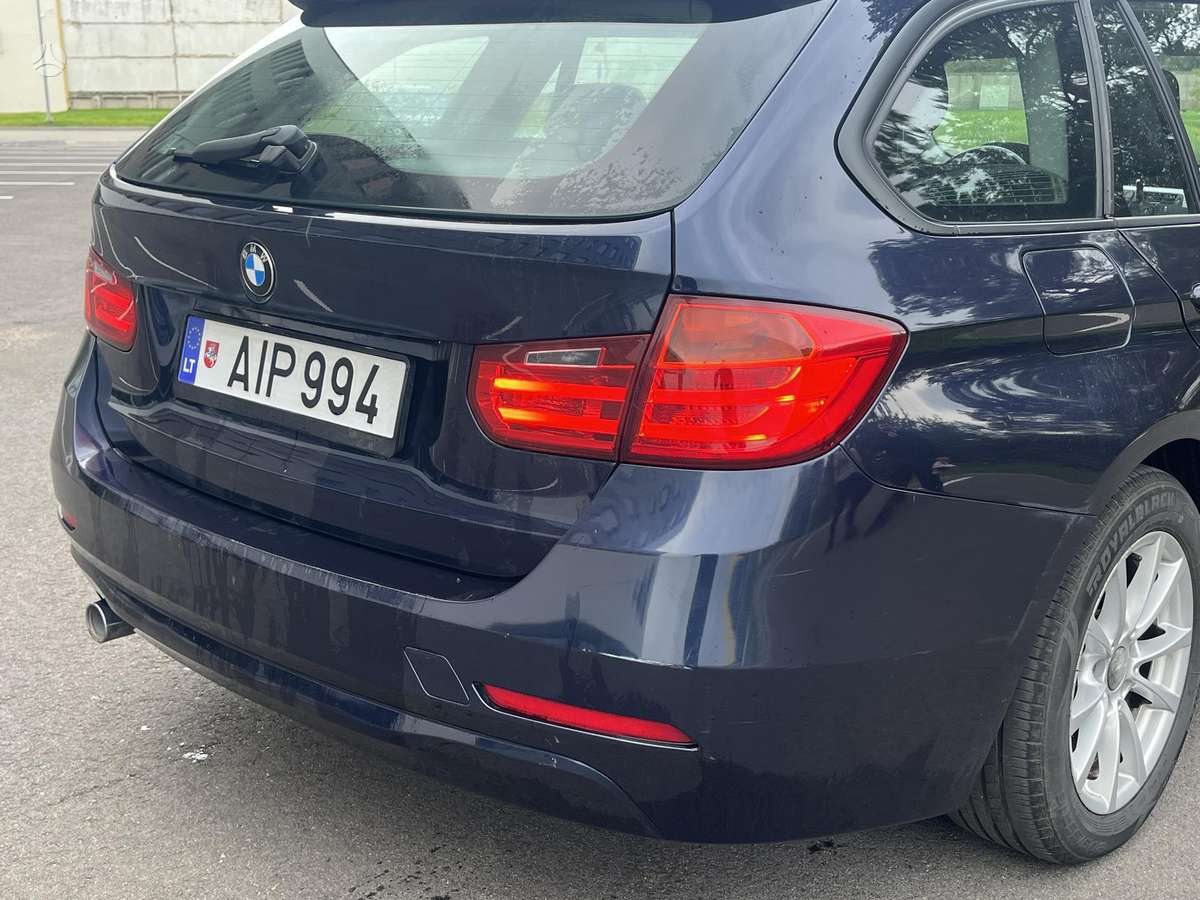 BMW 318 2013 — photo 9