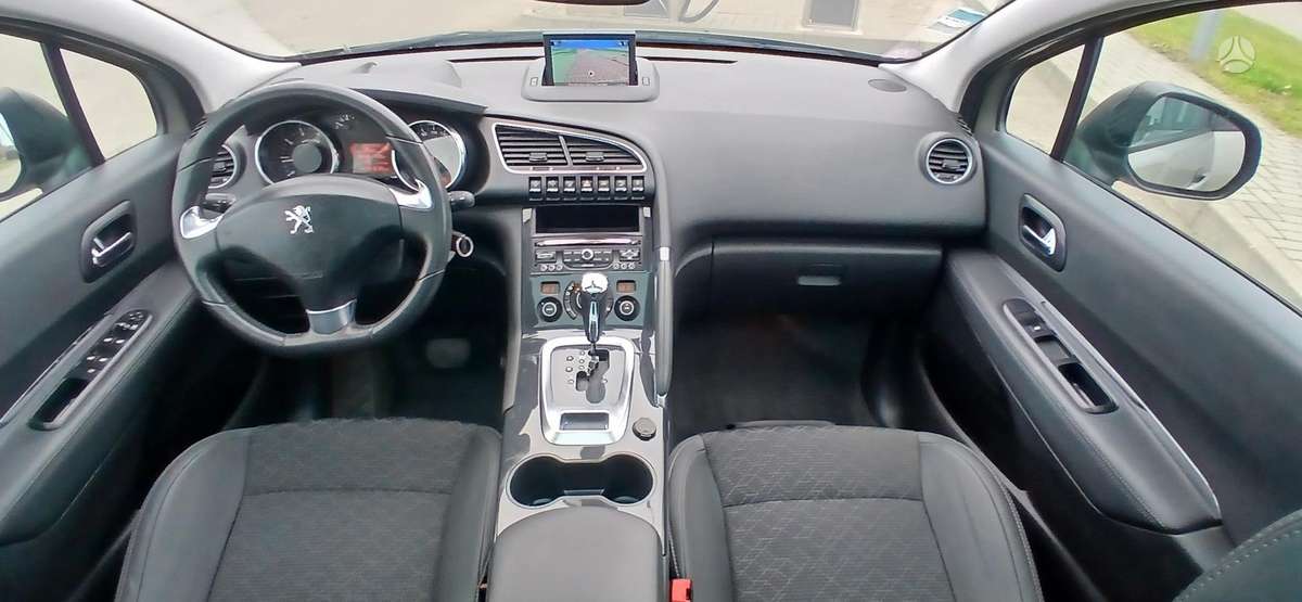 Peugeot 3008 2015 — photo 7