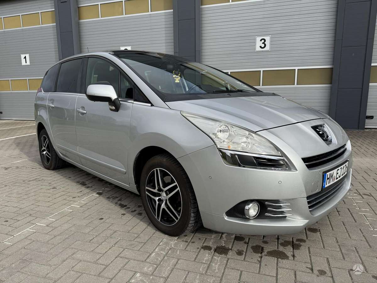 Peugeot 5008 2011 — авто для ЗСУ з Європи