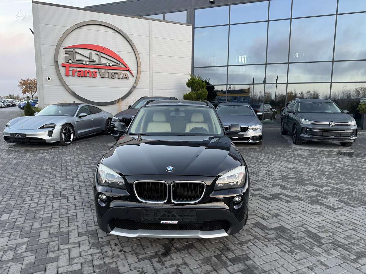 BMW X1 2011 — photo 10