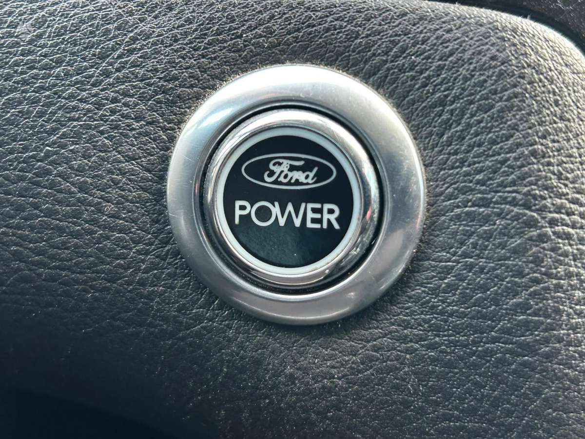 Ford Galaxy 2010 — фото 25