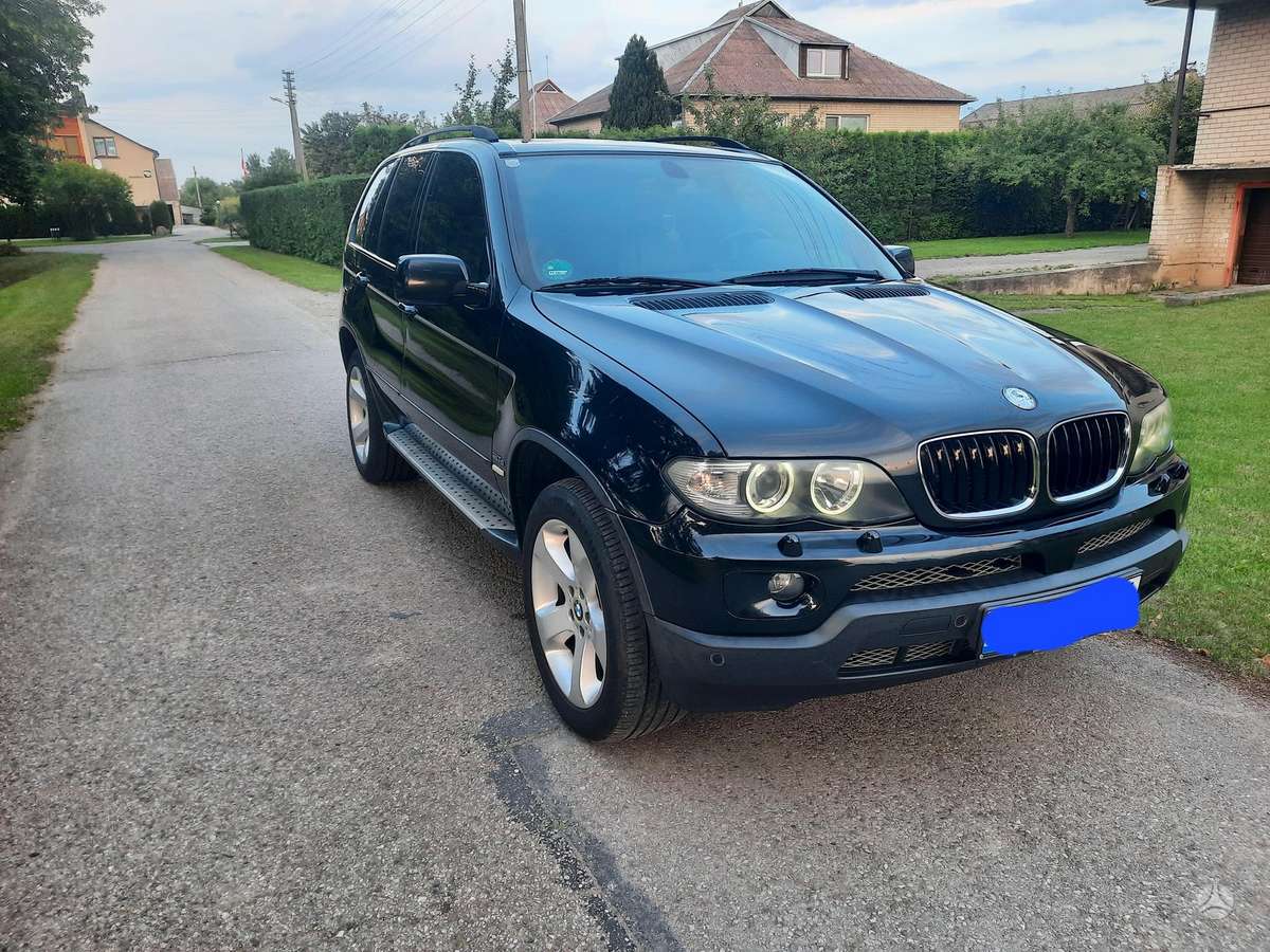BMW X5 2007 — rear view
