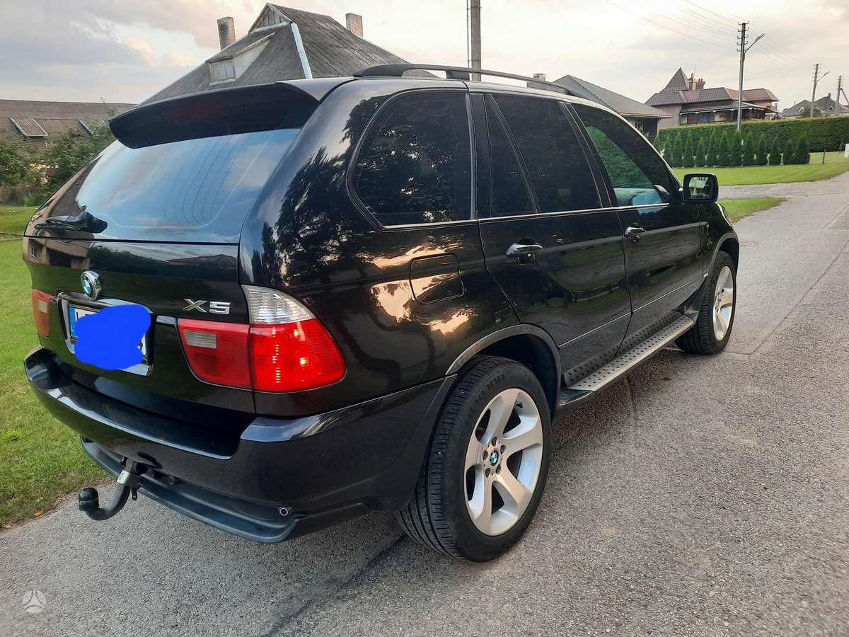 BMW X5 2007 — interior