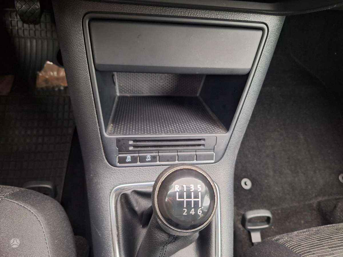 Volkswagen Tiguan 2012 — photo 10