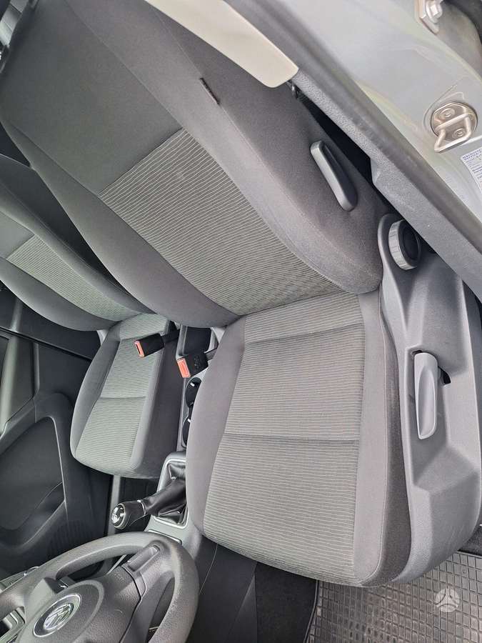 Volkswagen Tiguan 2012 — photo 7
