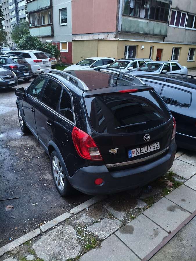 Opel Antara 2011 — photo 12