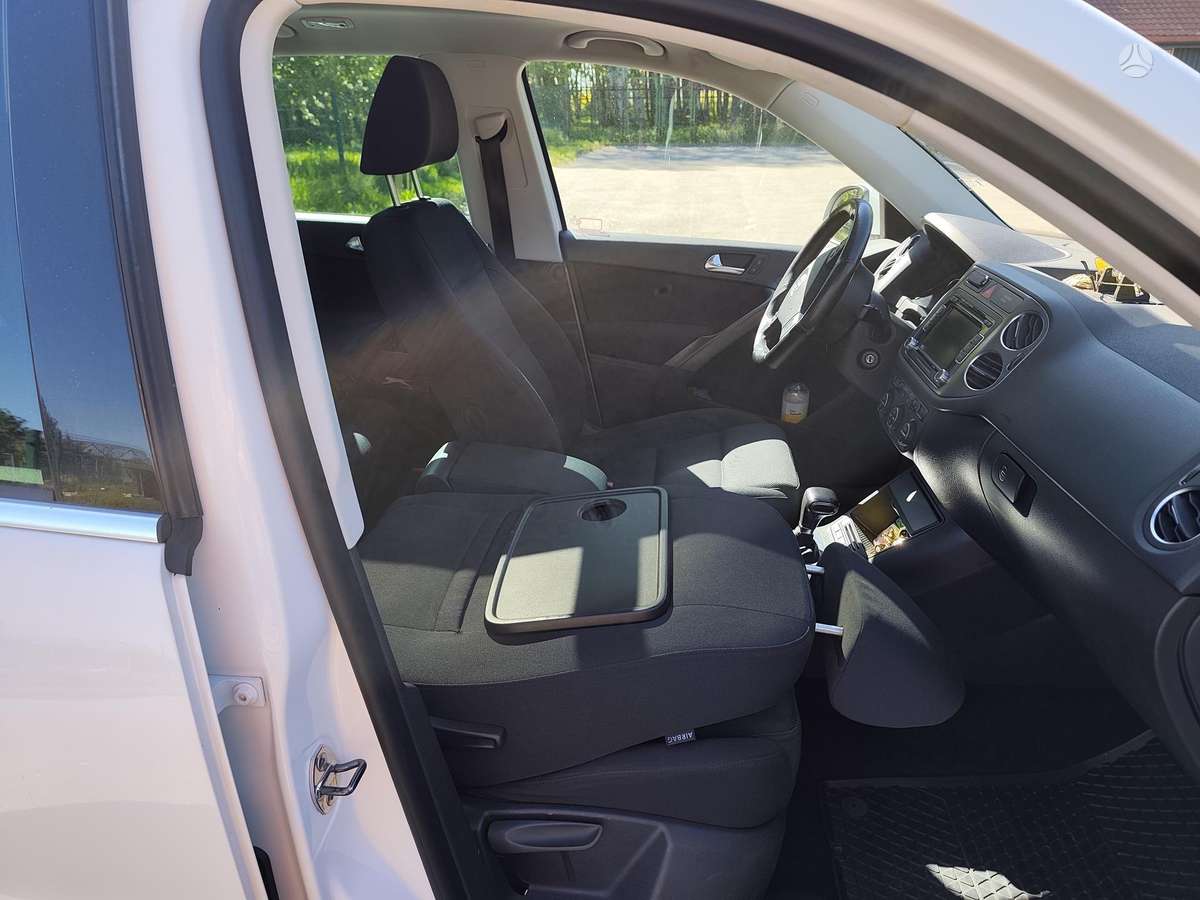 Volkswagen Tiguan 2009 — photo 7