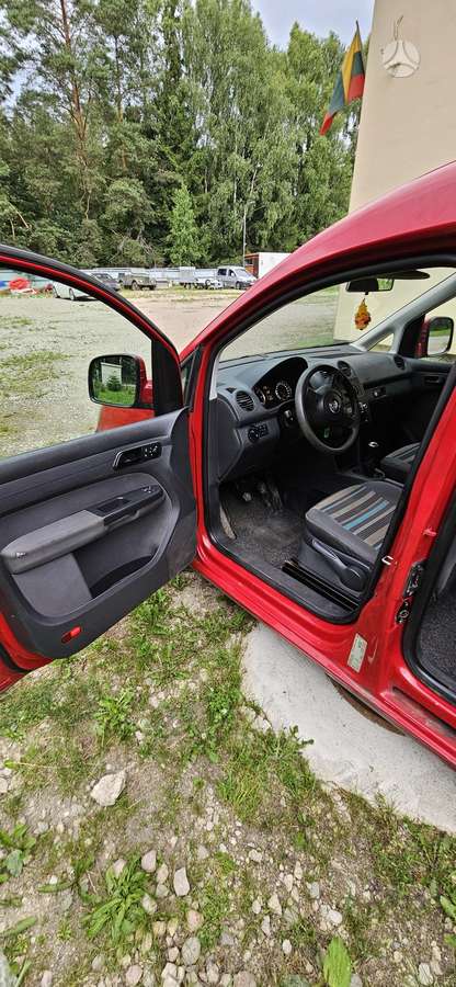 Volkswagen Caddy 2011 — photo 6