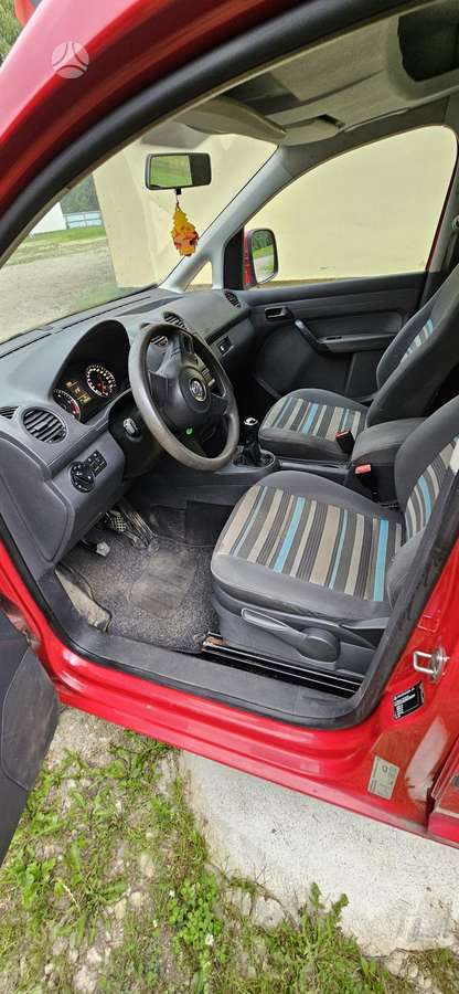 Volkswagen Caddy 2011 — photo 8
