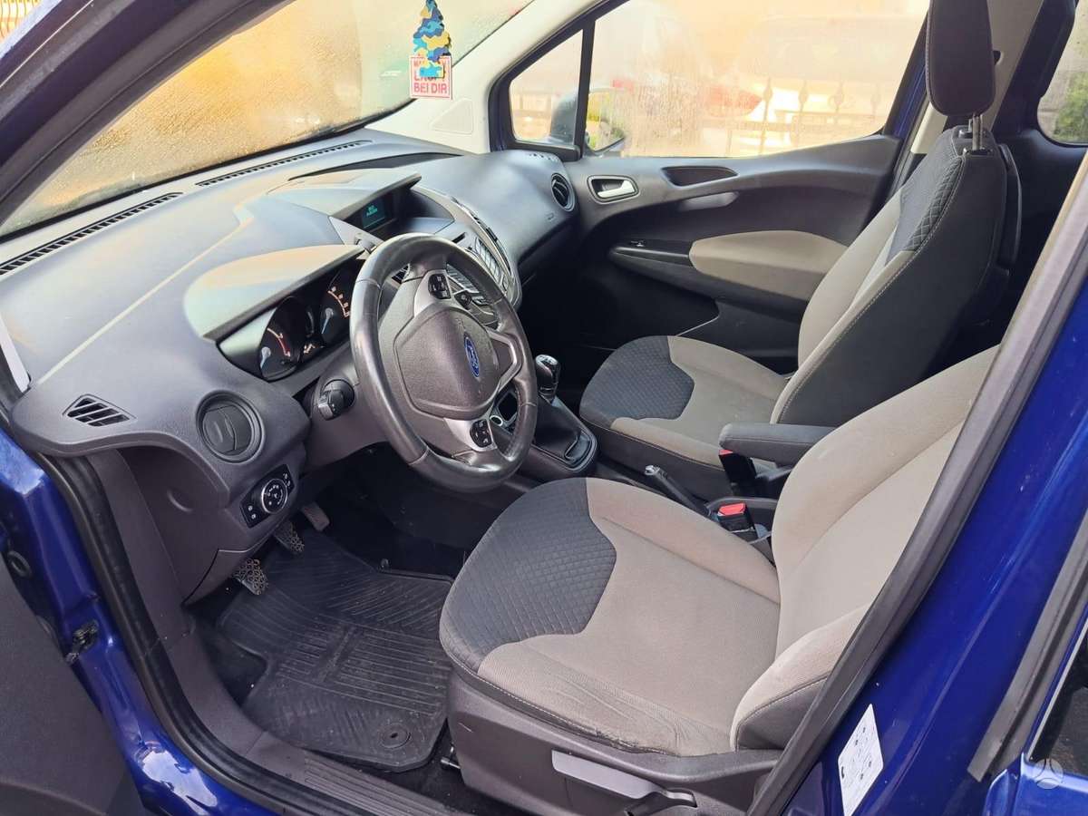 Ford Tourneo 2015 — photo 6