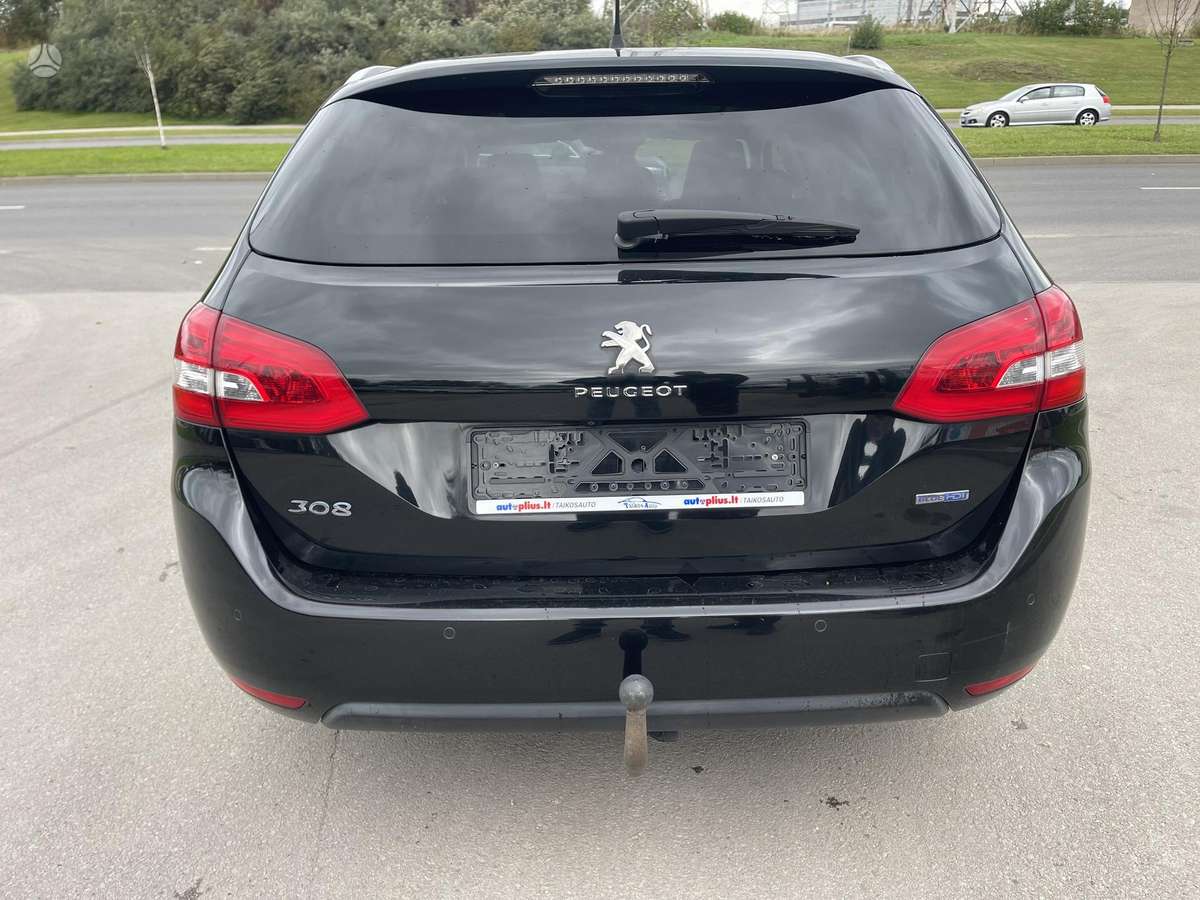 Peugeot 308 2015 — photo 12