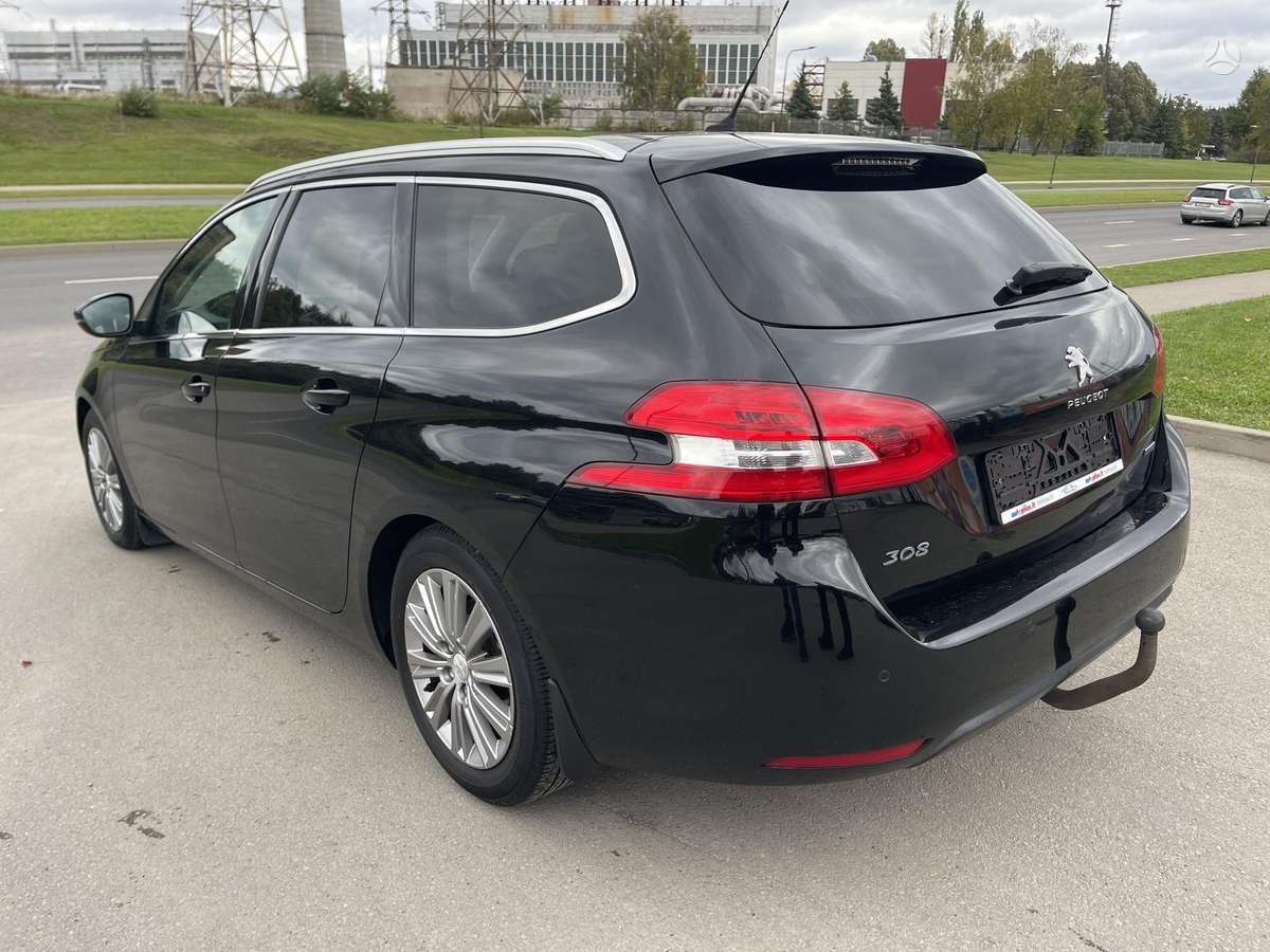 Peugeot 308 2015 — photo 13