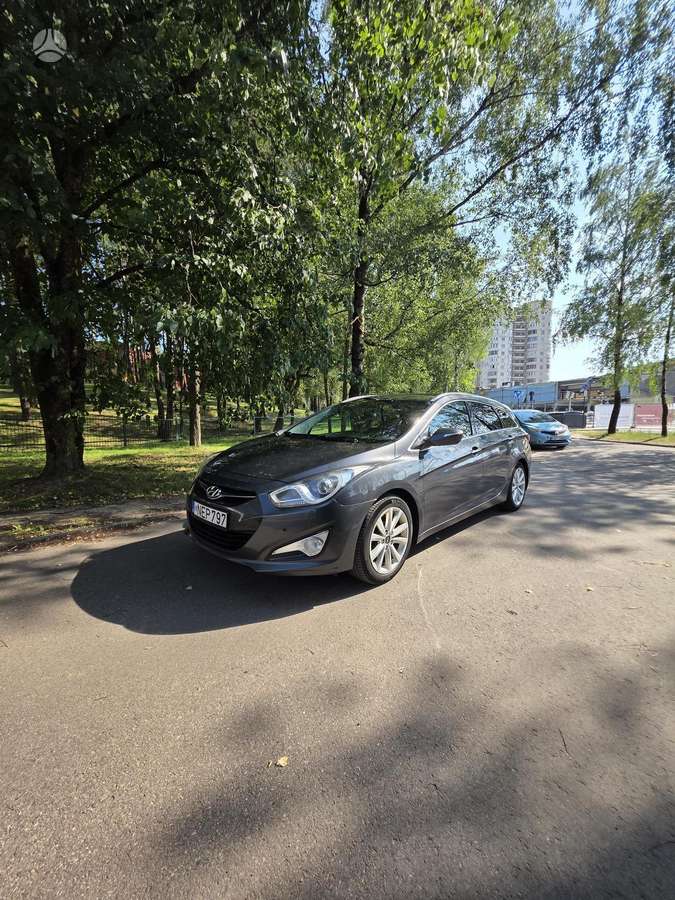 Hyundai i40 2012 — photo 10