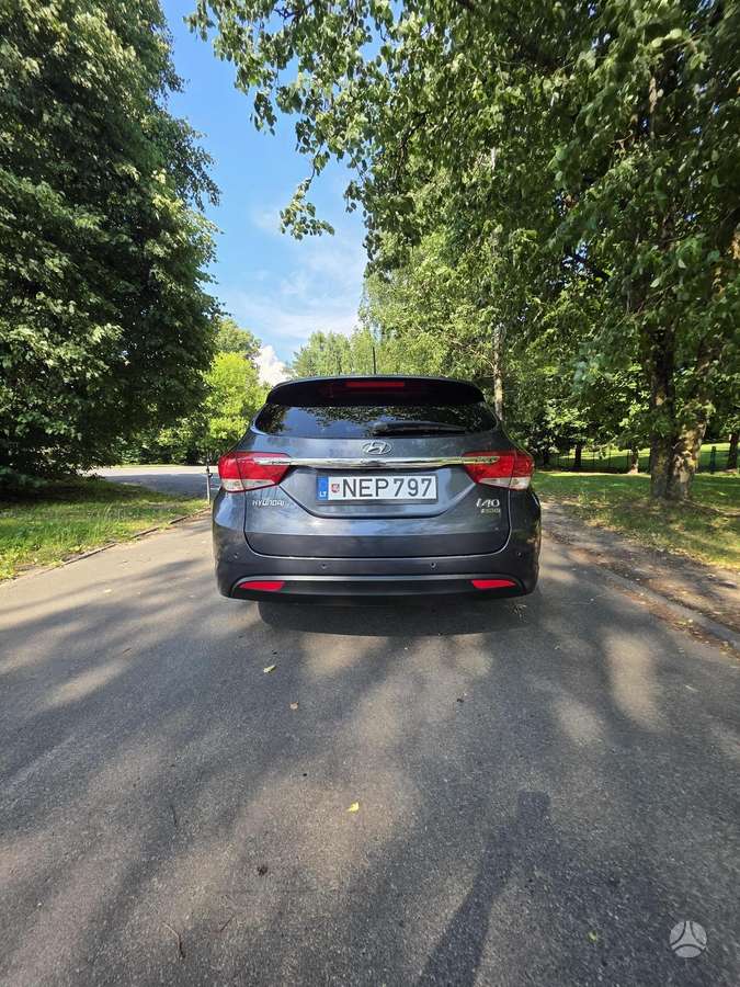 Hyundai i40 2012 — photo 12