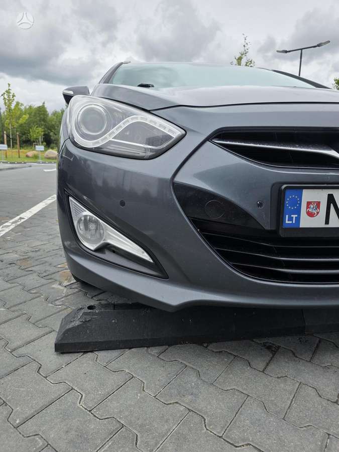 Hyundai i40 2012 — photo 22