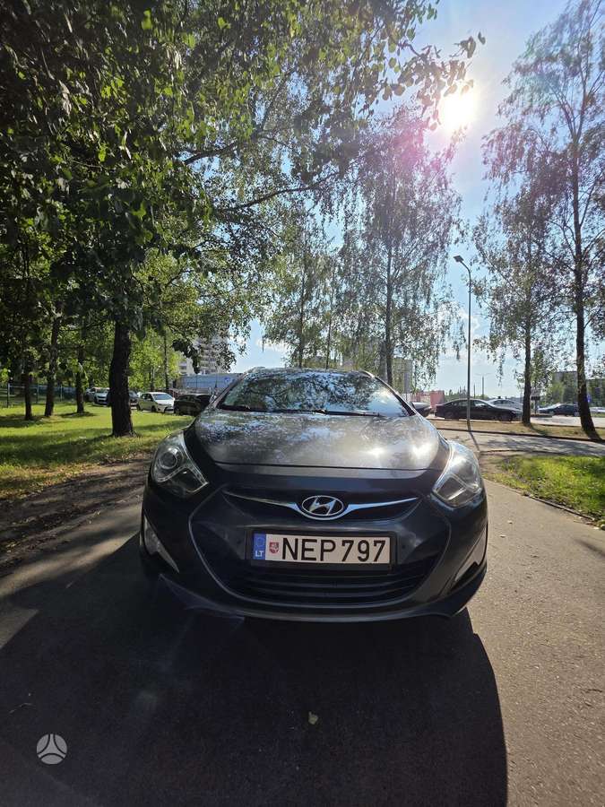 Hyundai i40 2012 — photo 9
