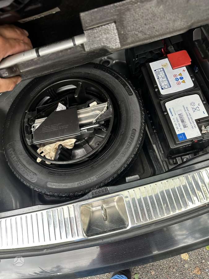 Mercedes-Benz C220 2008 — photo 19