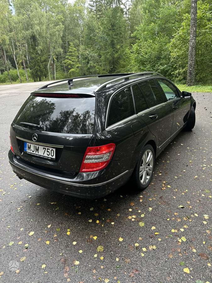 Mercedes-Benz C220 2008 — photo 8