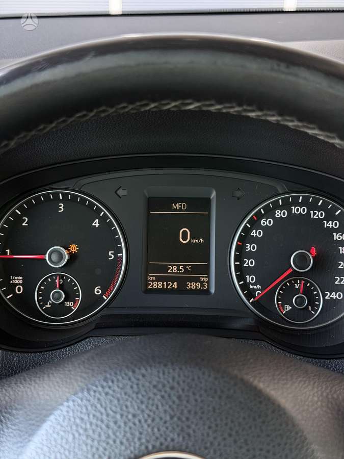 Volkswagen Sharan 2012 — photo 12