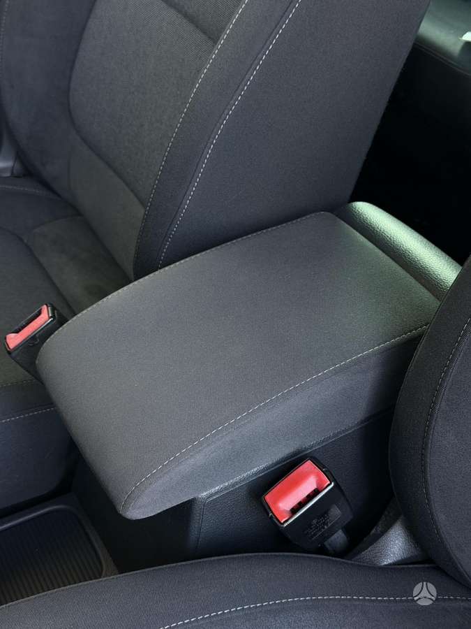 Volkswagen Sharan 2012 — photo 13
