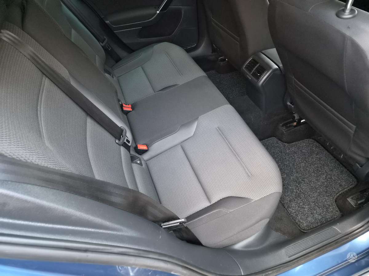 Volkswagen Golf 2015 — photo 18