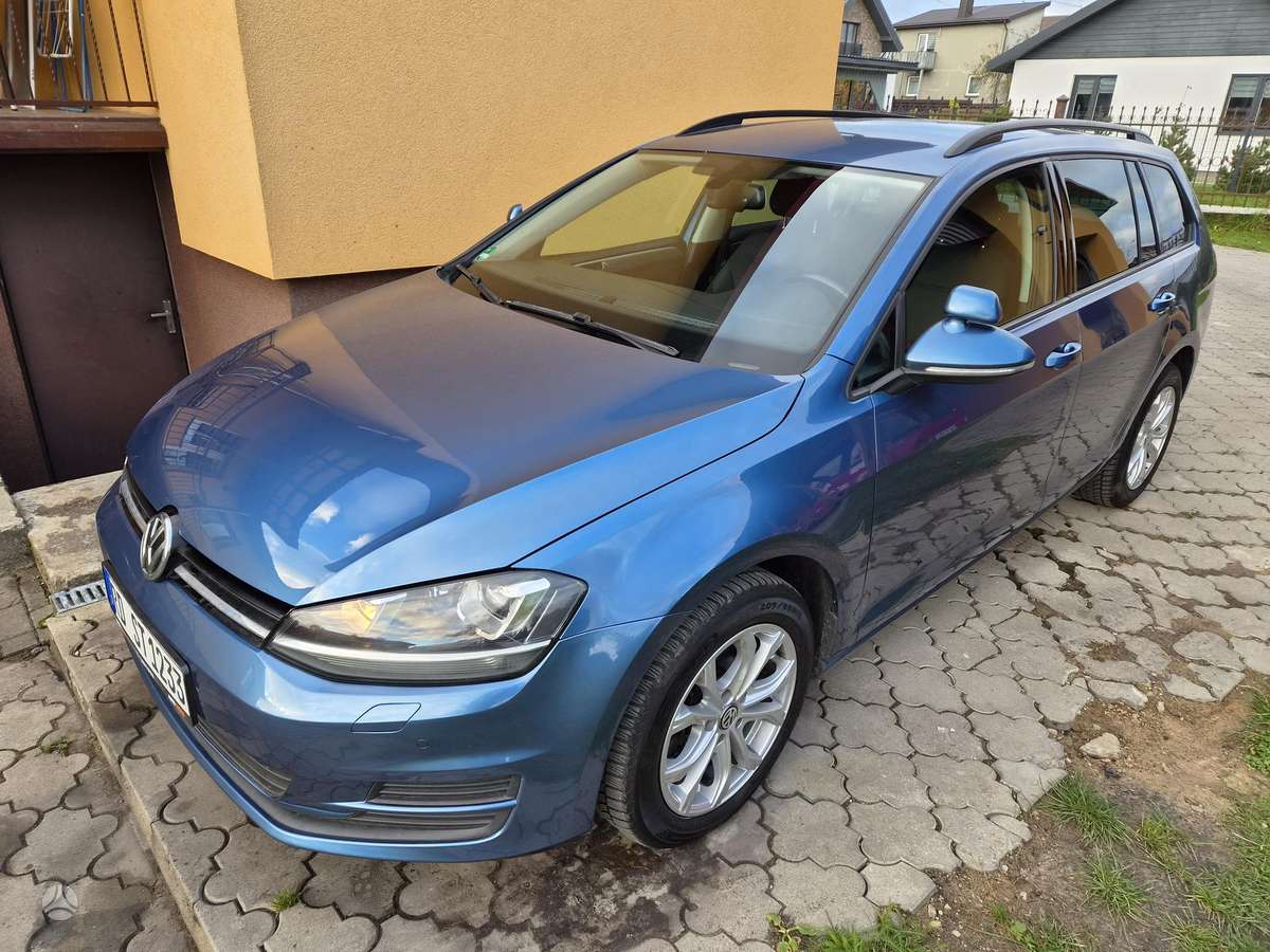 Volkswagen Golf 2015 — interior