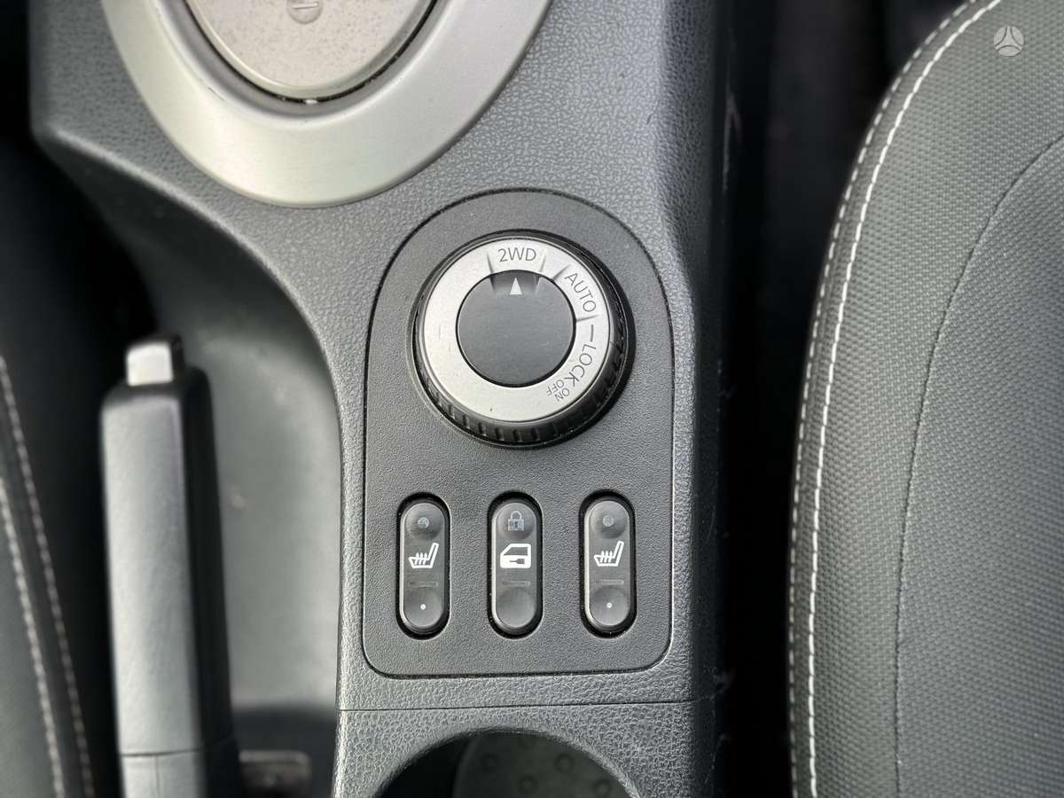Nissan Qashqai 2011 — фото 23