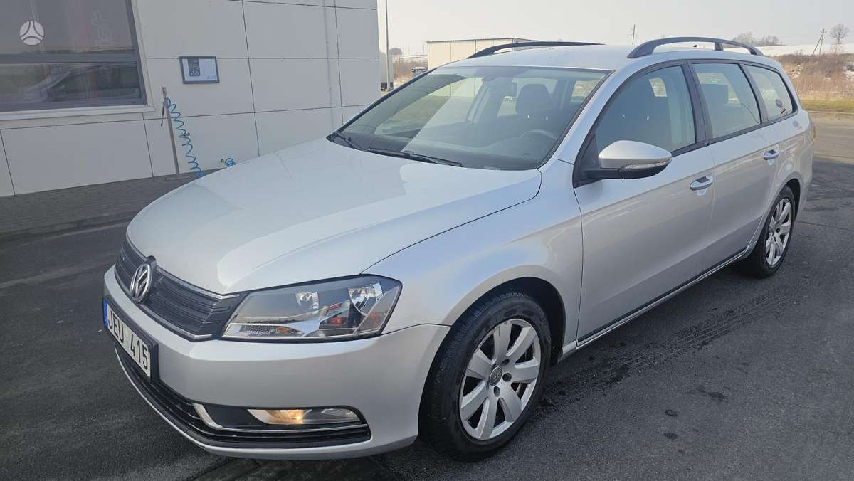 Volkswagen Passat, 2011