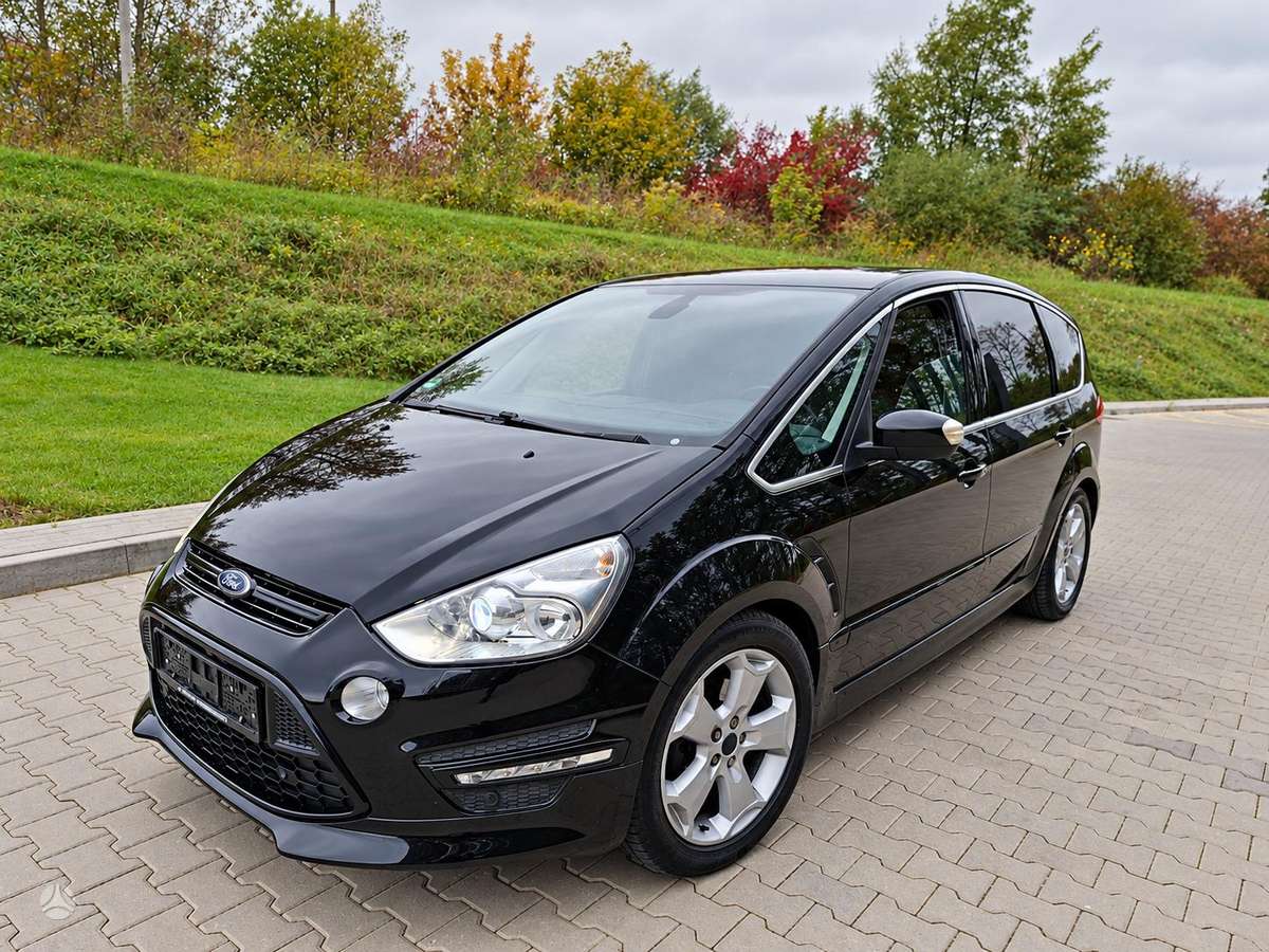 Ford S-MAX 2011 — interior