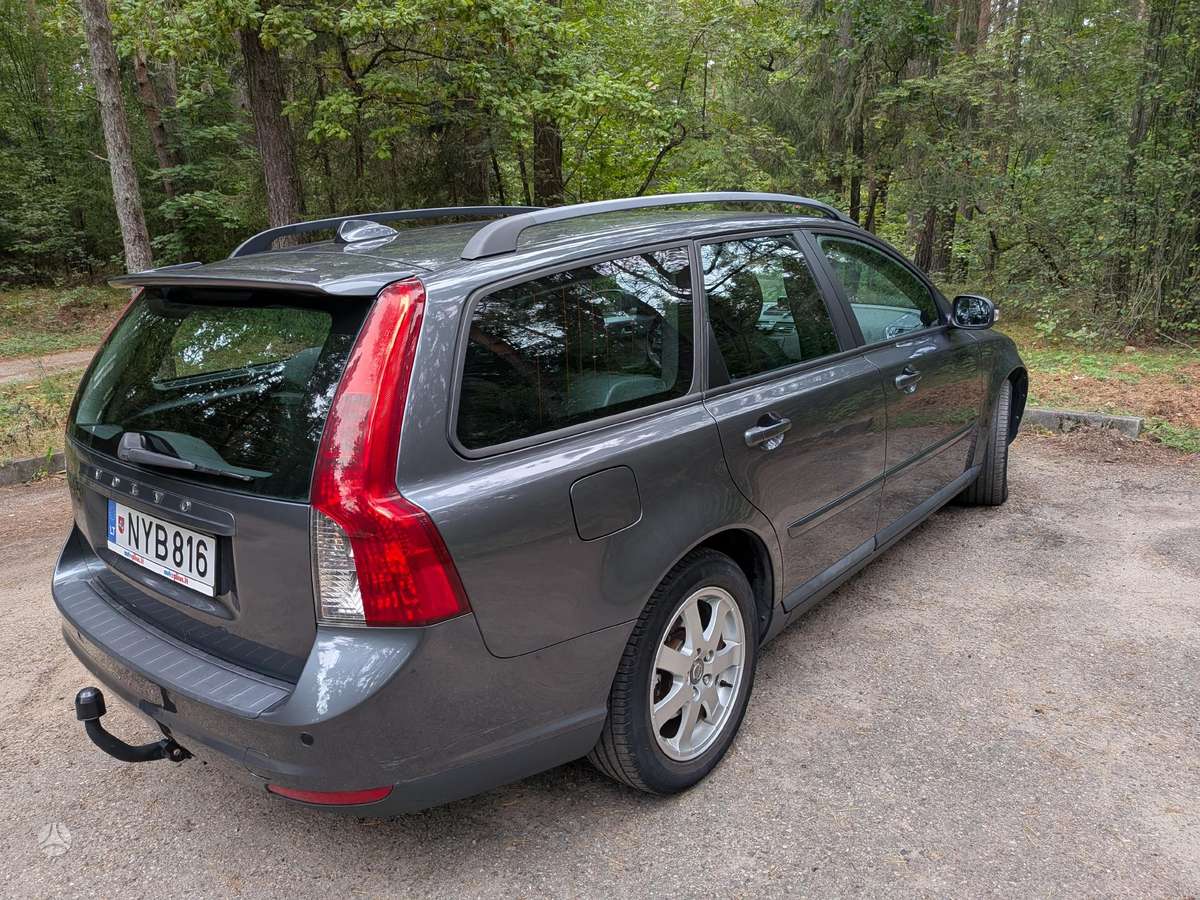 Volvo V50 2008 — авто для ЗСУ з Європи