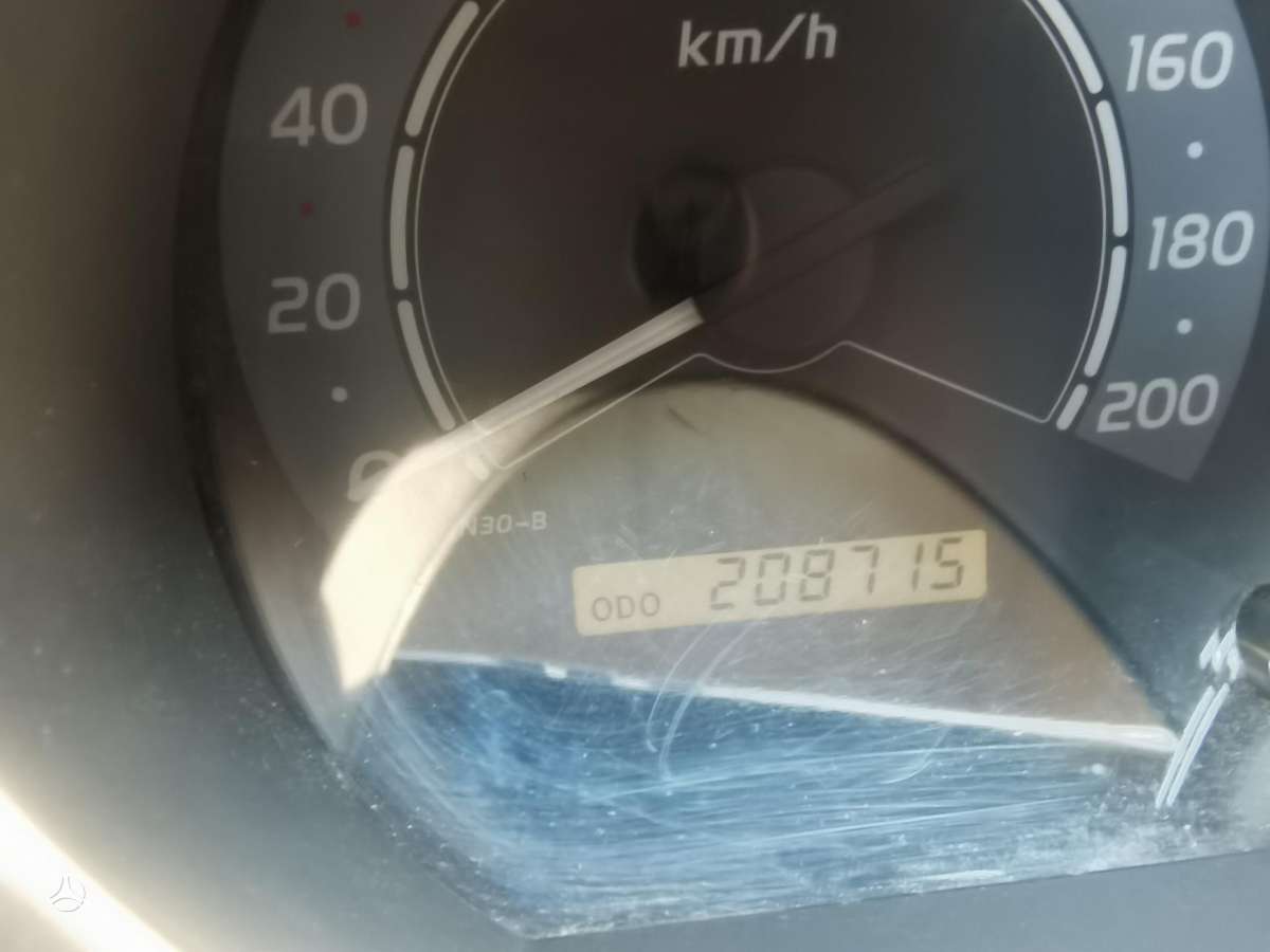 Toyota Hilux 2007 — photo 13