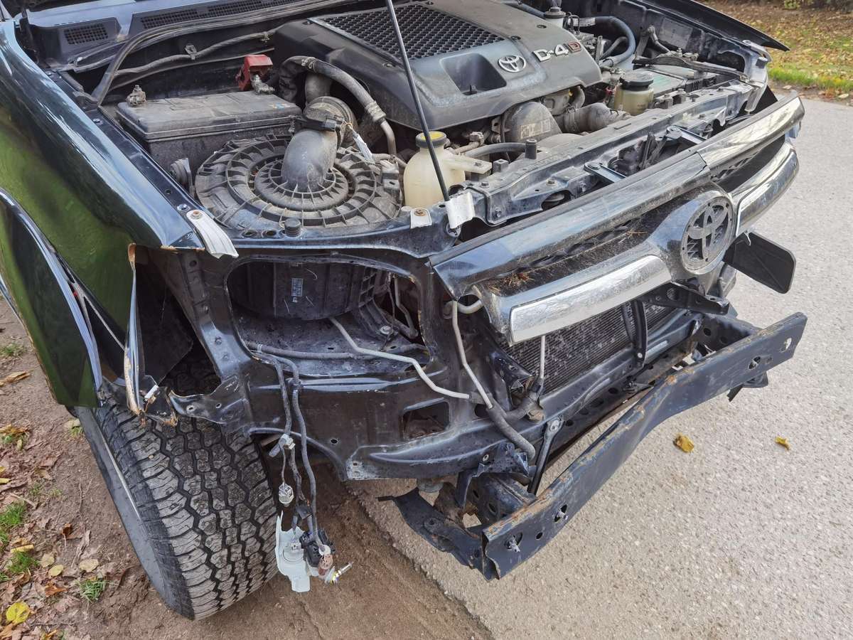 Toyota Hilux 2007 — photo 18