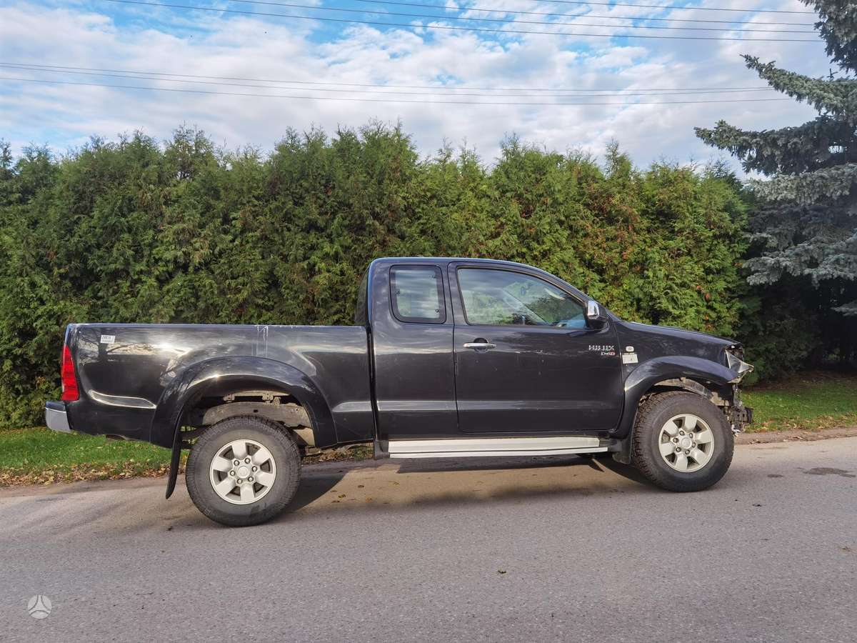 Toyota Hilux 2007 — photo 20