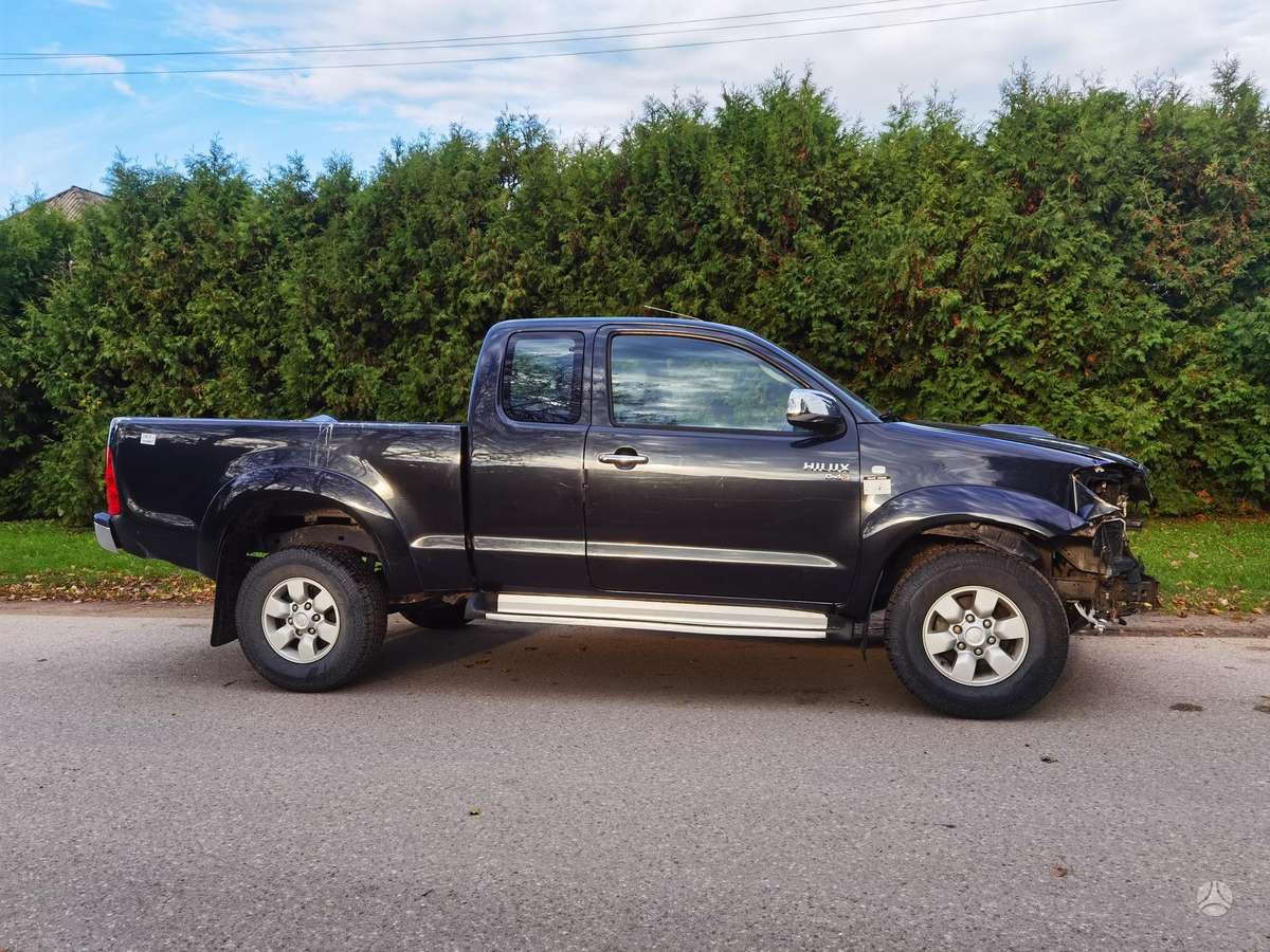 Toyota Hilux 2007 — photo 21